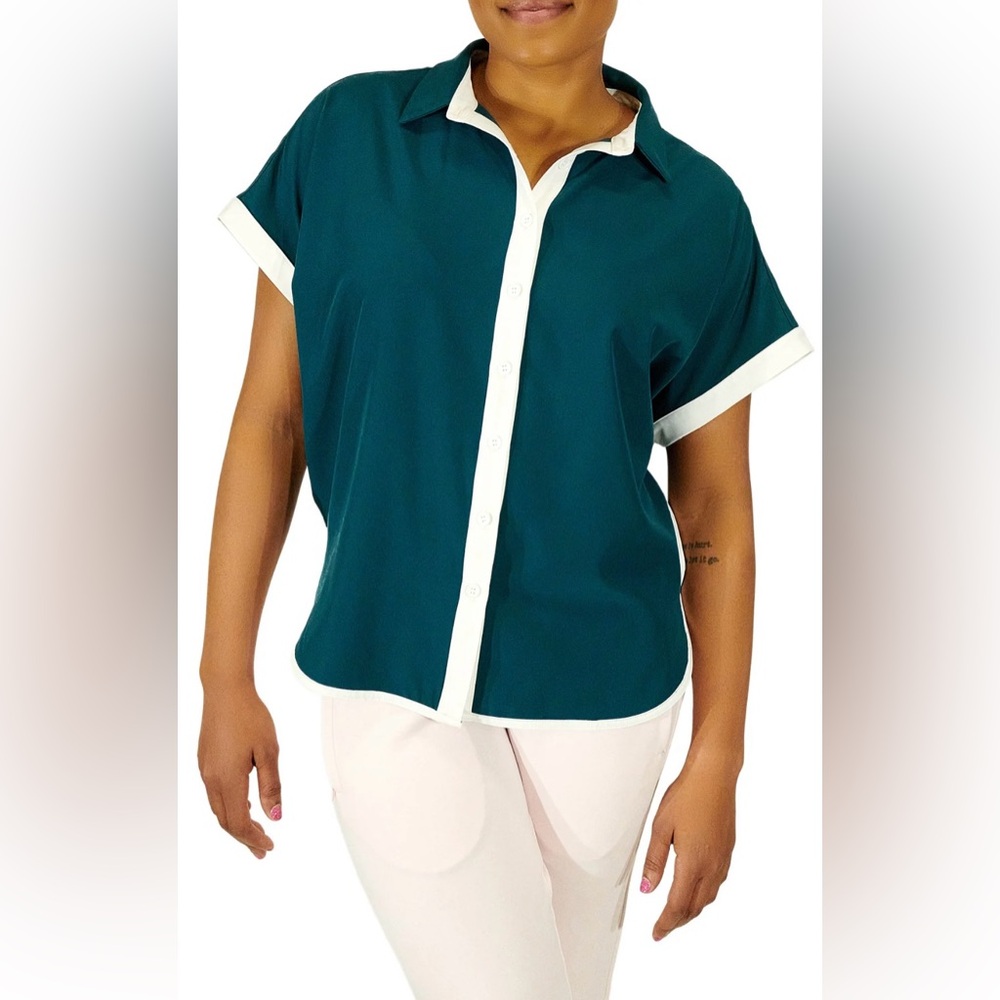 Pirdie Caddy Camp Shirt. Size Medium. Teal.